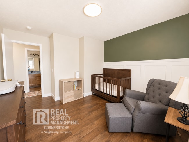 Building Photo - Spacious 4BD Home in Orchard Meadows | Finished Basement | Large Backyard