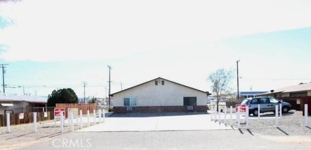 Building Photo - 16315 Juniper St