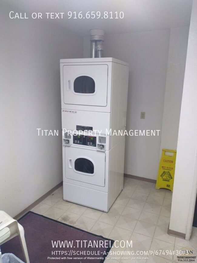 Building Photo - 1631 10th St