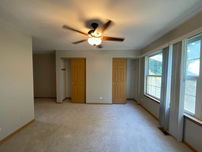 Building Photo - 1207 Brookdale Dr