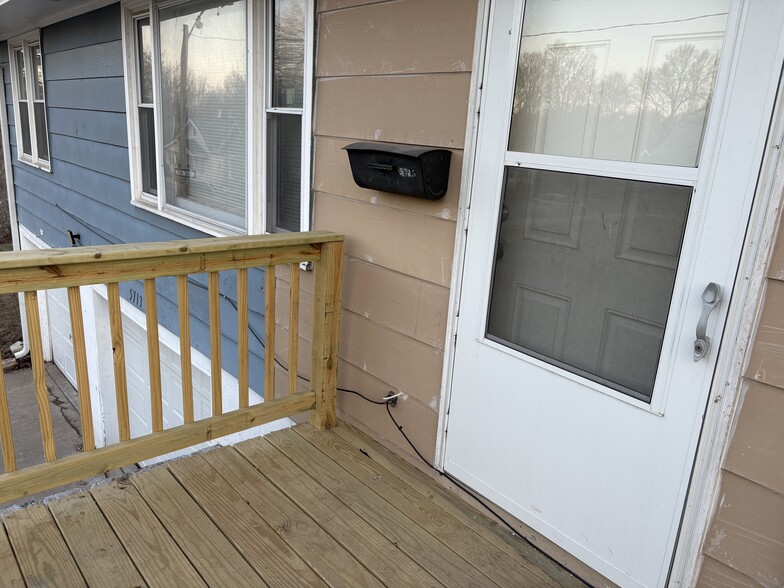 Building Photo - 5713 Norledge Ave