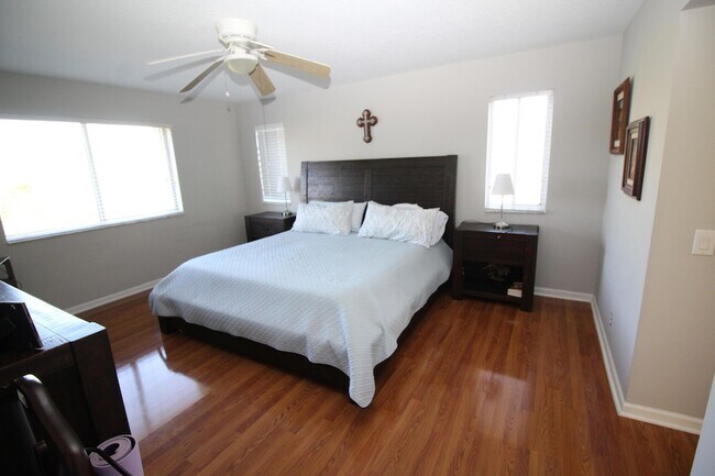 Building Photo - 1396 Banyan Way