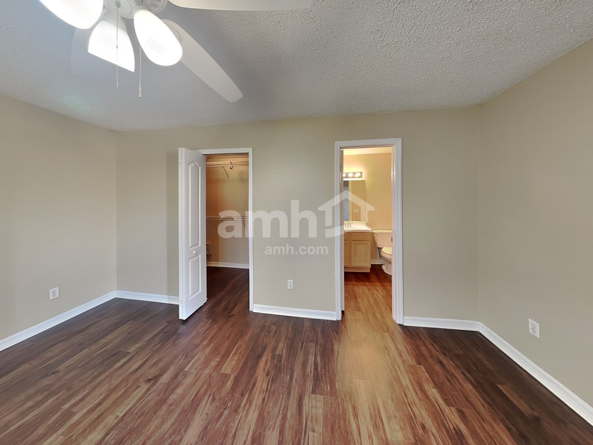 Building Photo - 12519 Dawn Vista Dr