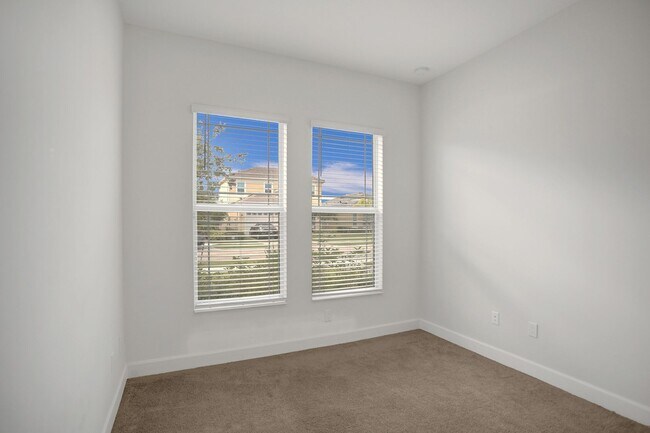 Building Photo - New House for Rent