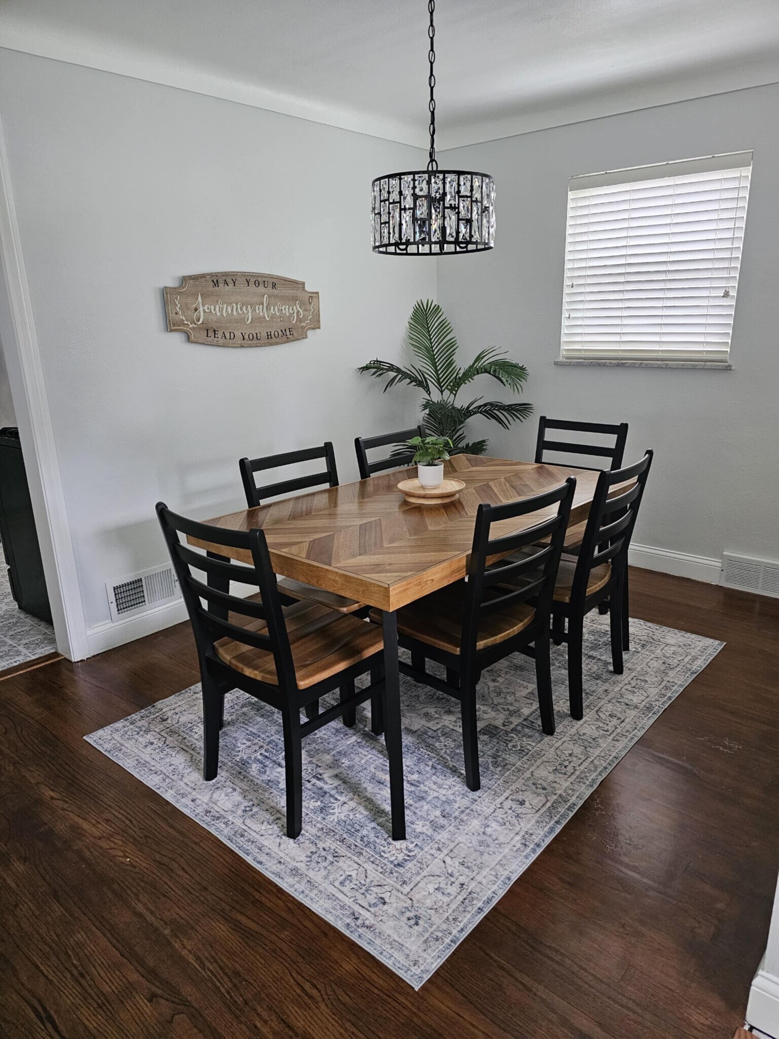Dining Room - 2659 Northwood Ave