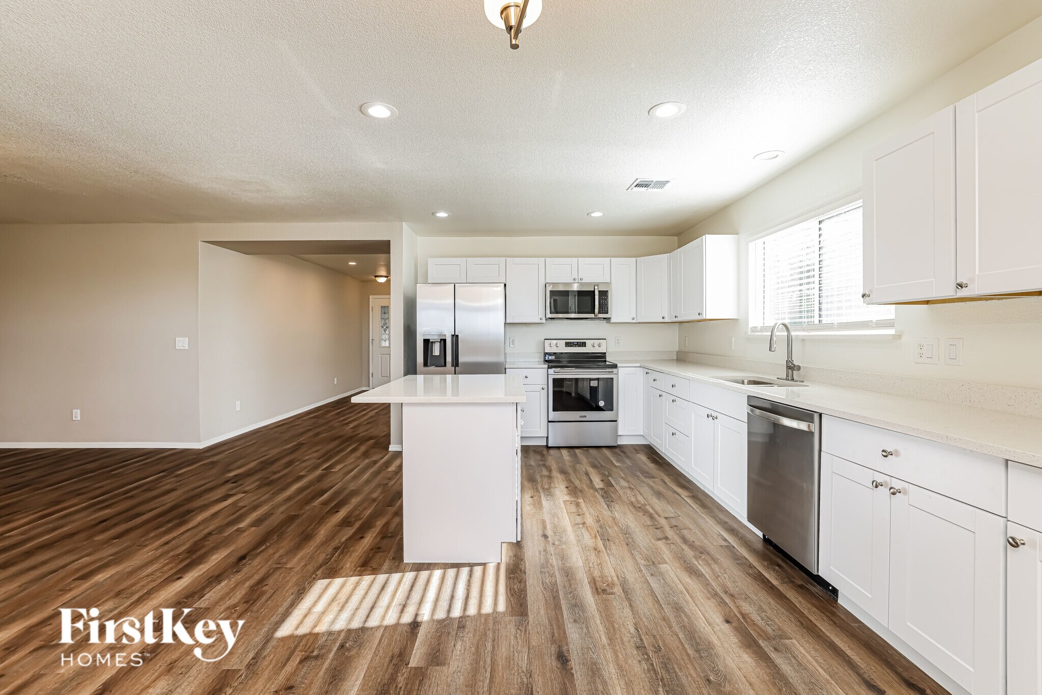 Building Photo - 13713 E Diablo Creek Dr