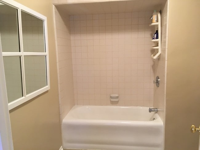 Guest Bathroom - 844 N Laurel Ave