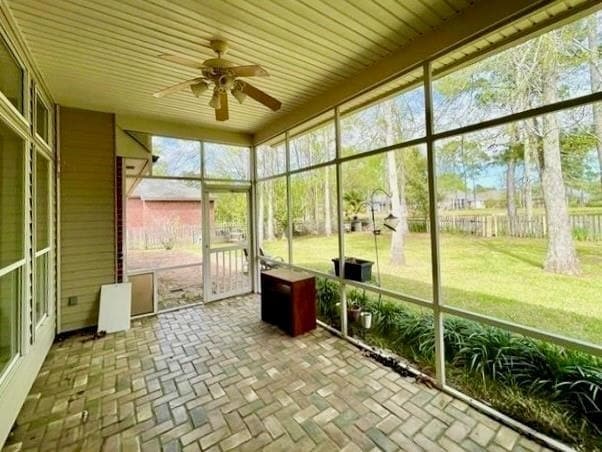 Building Photo - 1525 Elderberry Loop