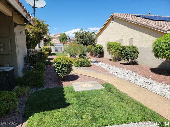 Building Photo - 3260 Mystic Ridge Ct