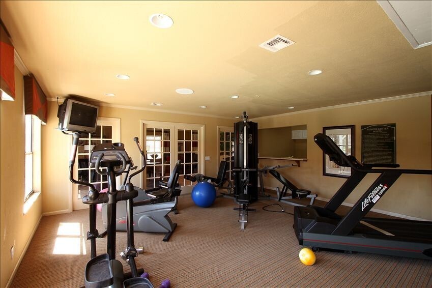 There is a Small Gym in the site - 43376 Cook St