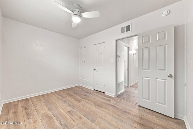 Building Photo - 411 E Wigwam Blvd