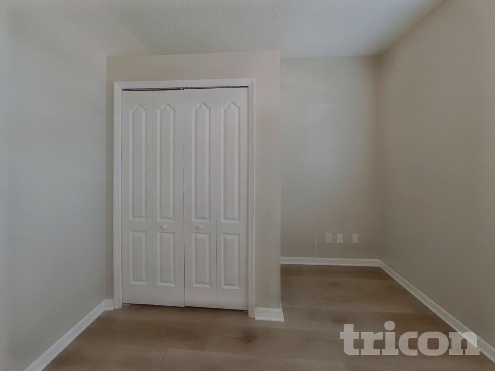 Building Photo - 10314 Goldenbrook Way