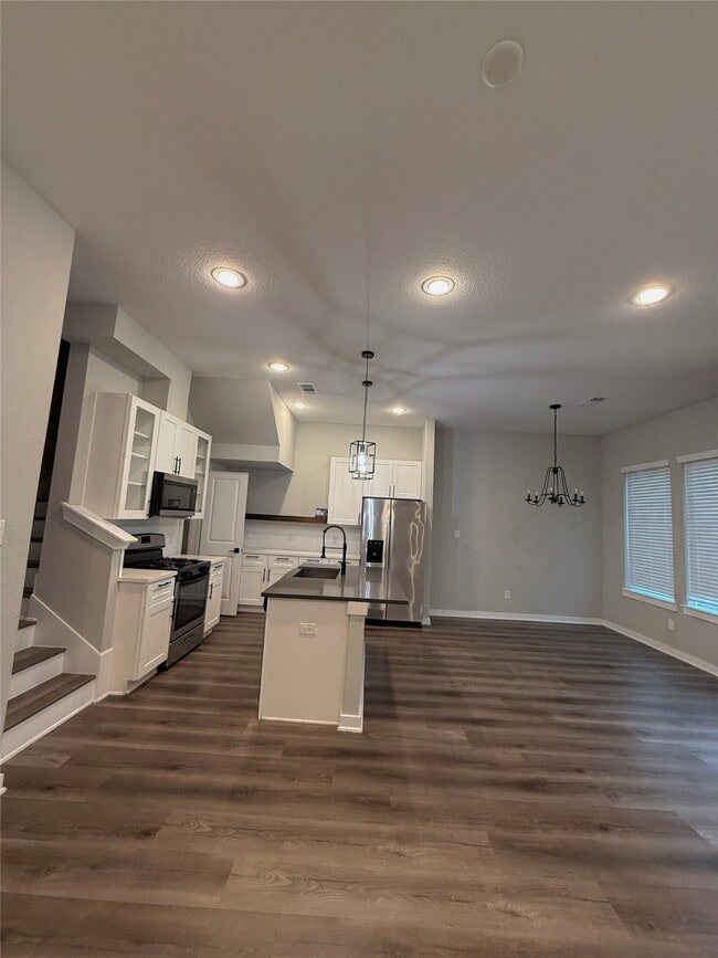 Building Photo - 8439 Berry Brush Ln