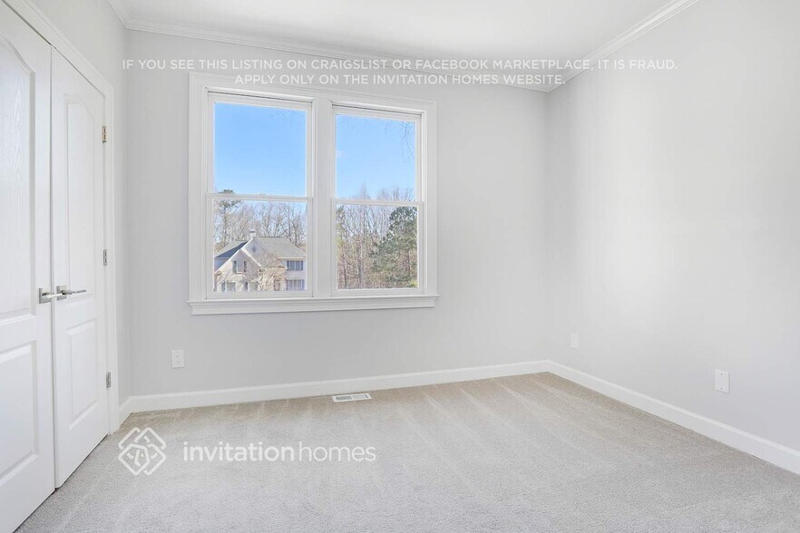 Building Photo - 1201 Bavarian Wood Close