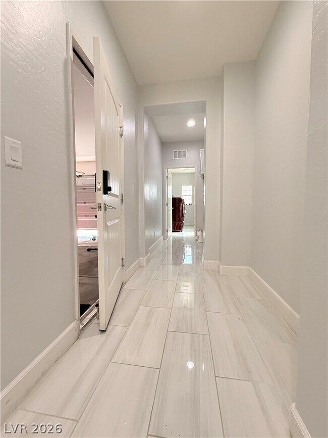 Building Photo - 7764 Gallego Plains Dr