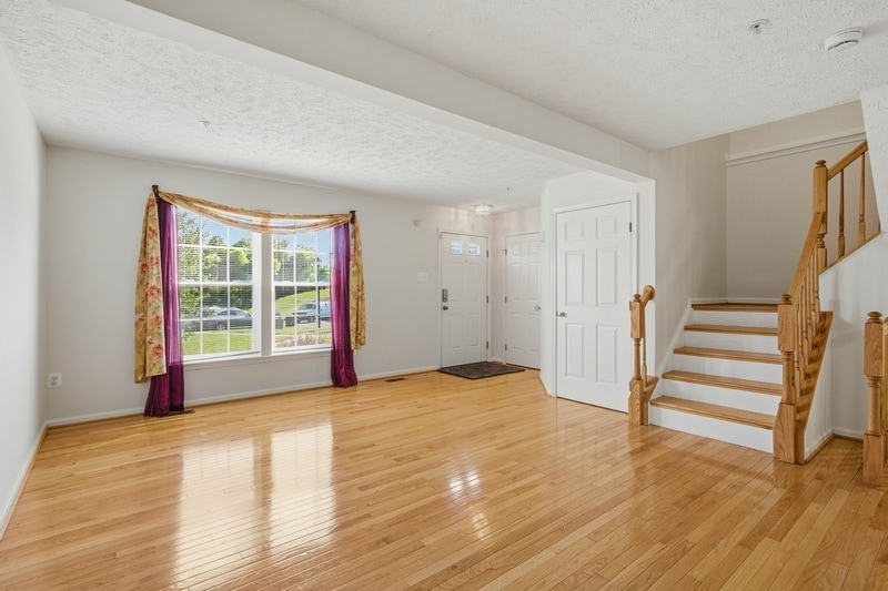 Building Photo - 514 Sourghum Ct