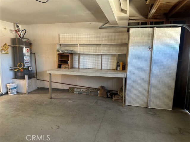 Building Photo - 8941 Carnation Dr