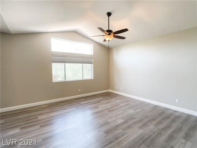 Building Photo - Coming Soon 8/1/25 - Beautiful Summerlin P...