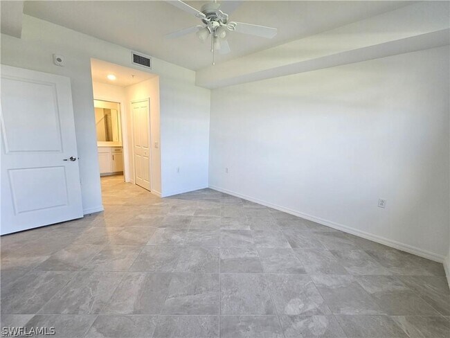 Building Photo - 5749 Double Eagle Cir