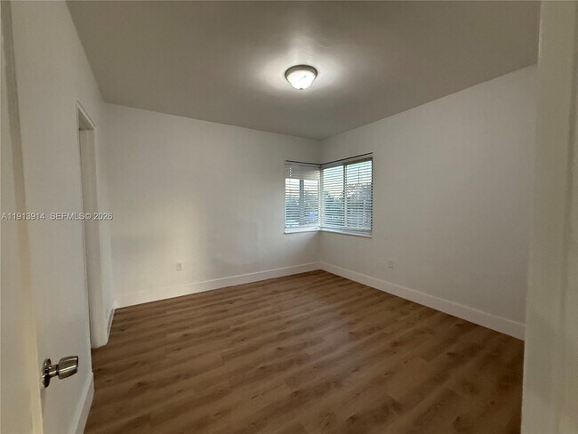 Building Photo - 2343 NW 14th St