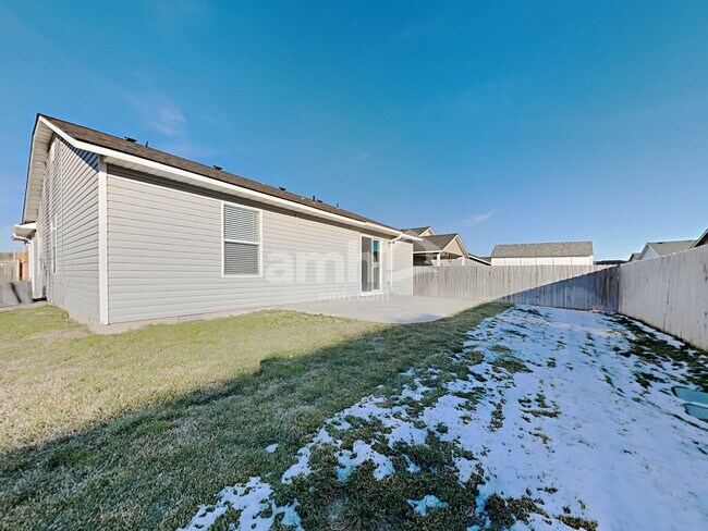 Building Photo - 11755 Altamont St