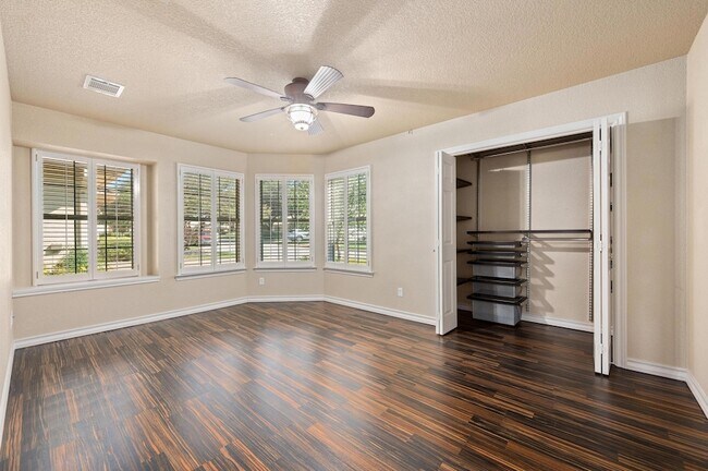 Building Photo - 30117 Hacienda Ln