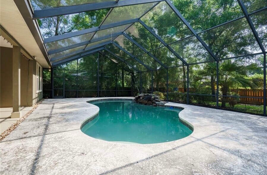 Building Photo - 5119 NW 57th St