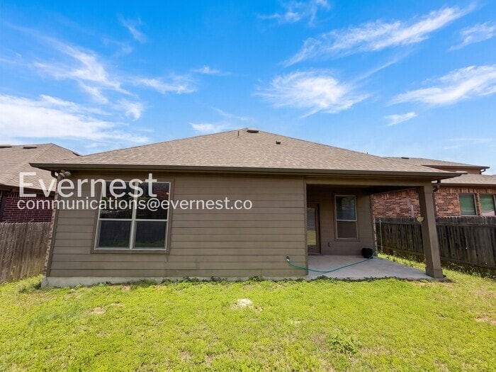 Building Photo - 1705 Garamond Ln
