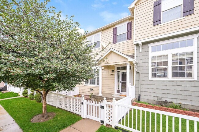 Building Photo - 1495 Red Cliff Way