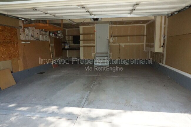 Building Photo - 9847 Sydney Ln