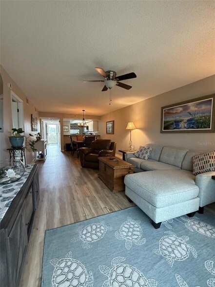 Building Photo - 9510 Harbor Greens Way