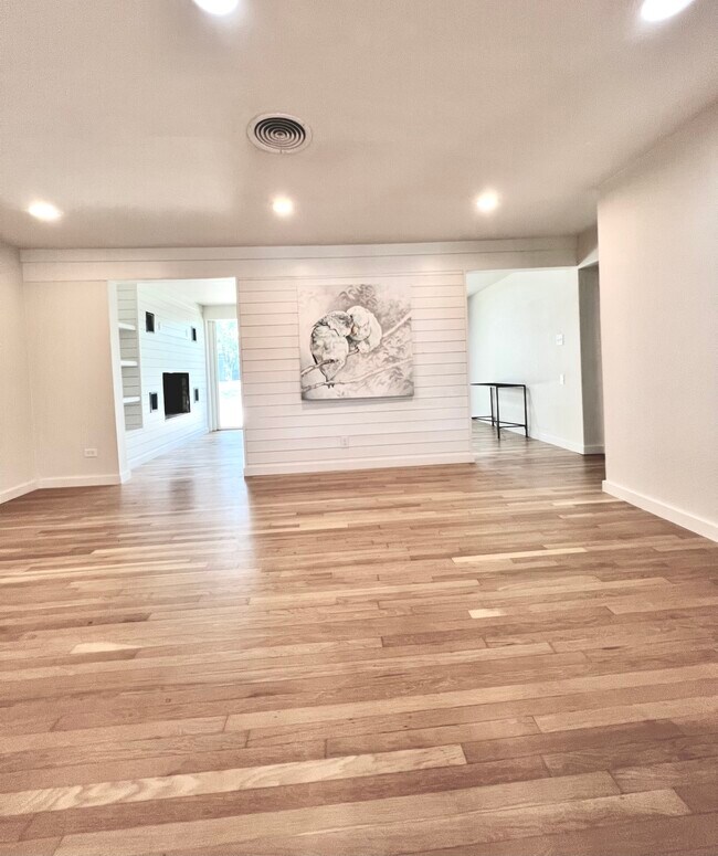 Building Photo - 118 Shannon Lee St