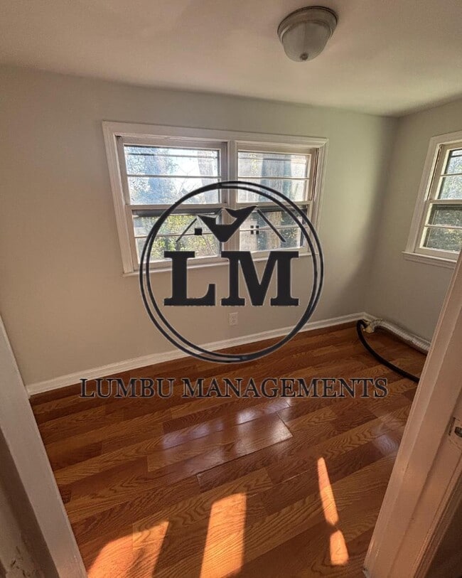 Building Photo - 1131 Stokes St