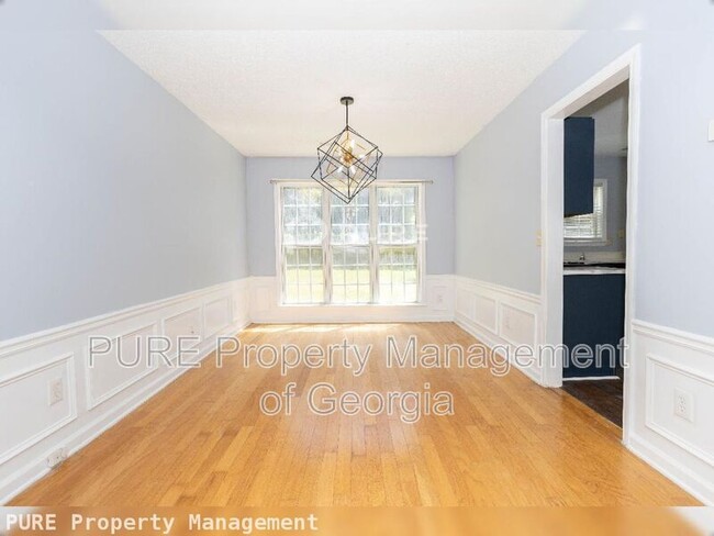 Building Photo - 457 Darter Dr NW