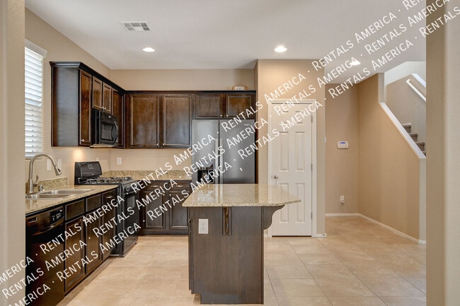 Building Photo - 7463 Earnshaw Ave