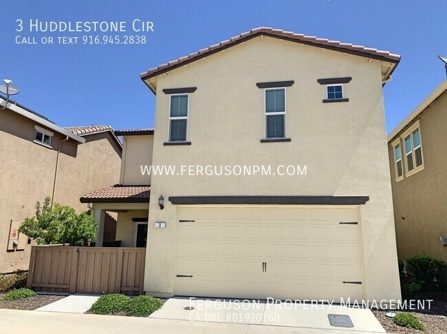 Building Photo - 3 Huddlestone Cir