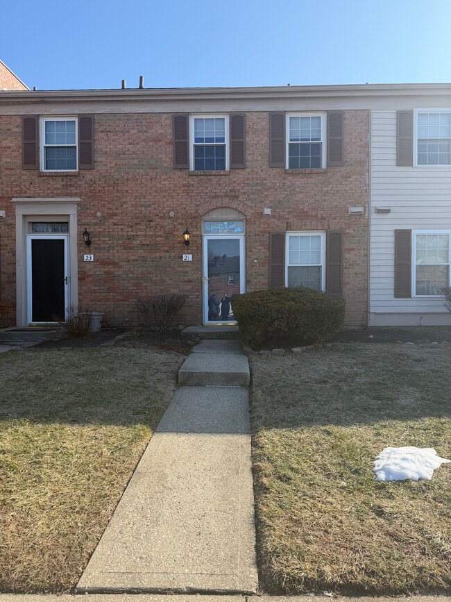 Building Photo - 21 Courthouse Grn