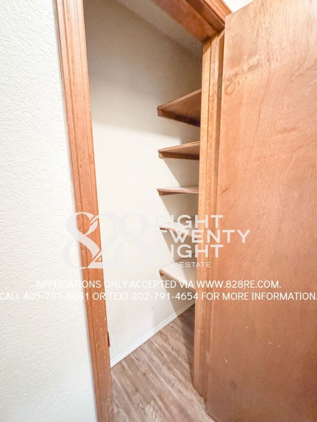 Building Photo - *COMING SOON for May-June 2026 Move in! West Norman 2 Bed/2 Bath Duplex with Two-Car Garage