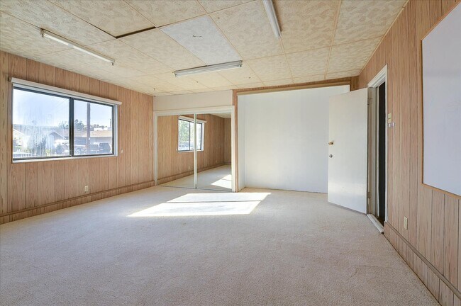 Building Photo - 12931 Morene St