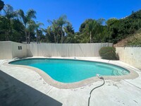 Building Photo - 4BD/2BA House w/ Covered Patio & Pool!