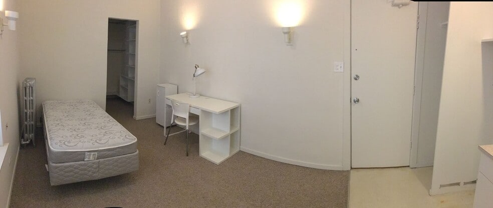 Interior Photo - Winthrop Terrace