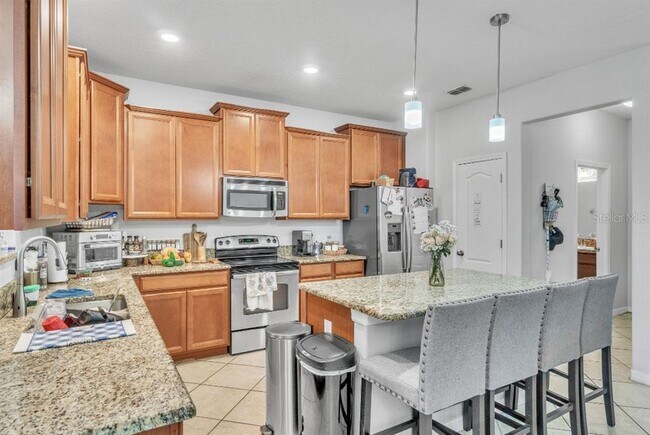Building Photo - 3256 Rodrick Cir
