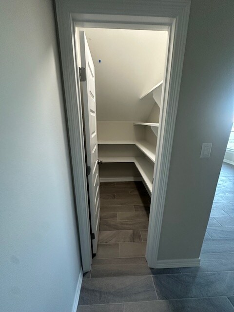 Building Photo - 1117 E Esperanza Ave