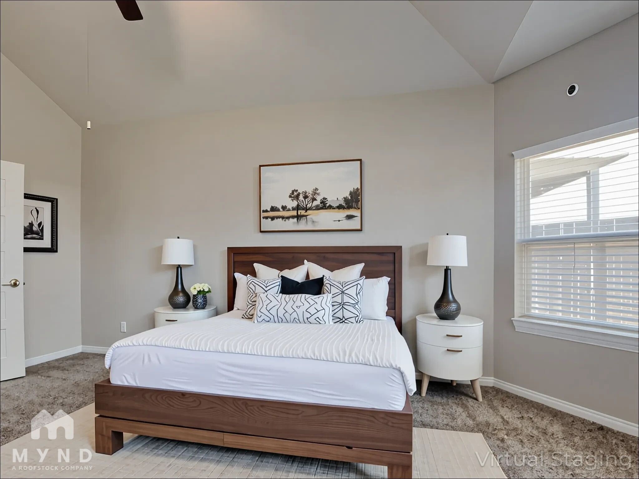 Building Photo - 6327 Sycamore Run