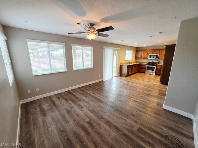 Building Photo - 8327 Fort Hallock Ave