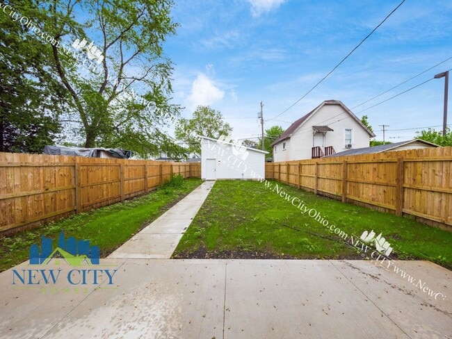 Building Photo - 2025 YEAR END SPECIAL! No App Fee! Newly Built 3 Bedroom 2.5 Bathroom Home!