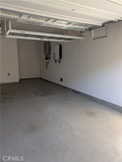 Building Photo - 42945 Avenida Amistad