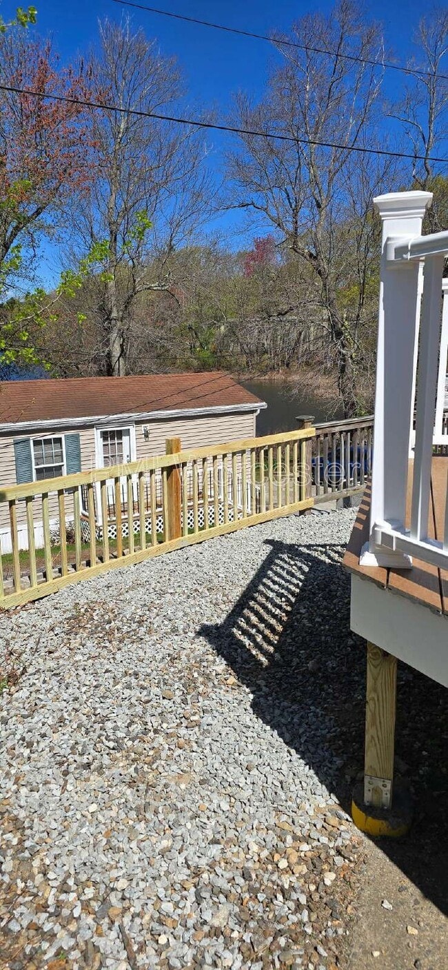 Building Photo - 151 Hartford Tpke