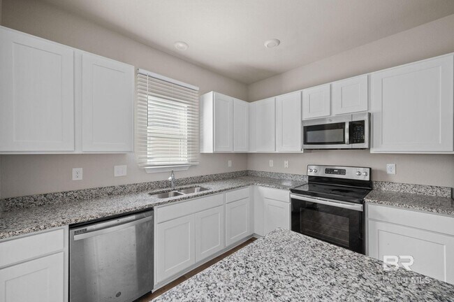 Building Photo - 24154 Veranda Cir