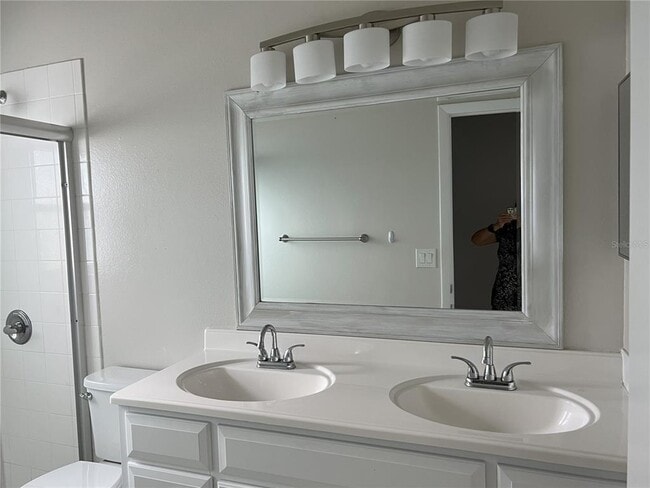 Building Photo - 12736 Newfield Dr